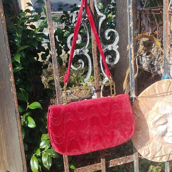 '60s Vintage Cherry Red Lewis Carpet Bag - Picture 9 of 9
